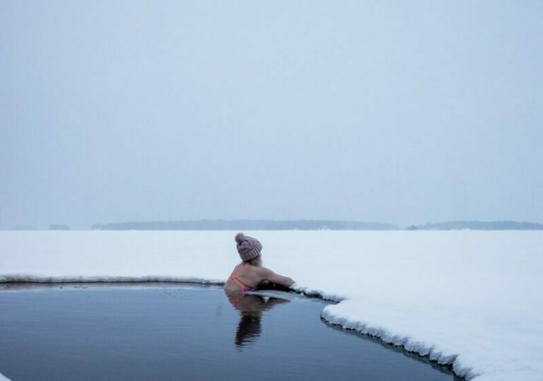 Winter Swimming Sundays at the Strandbad Tegelsee